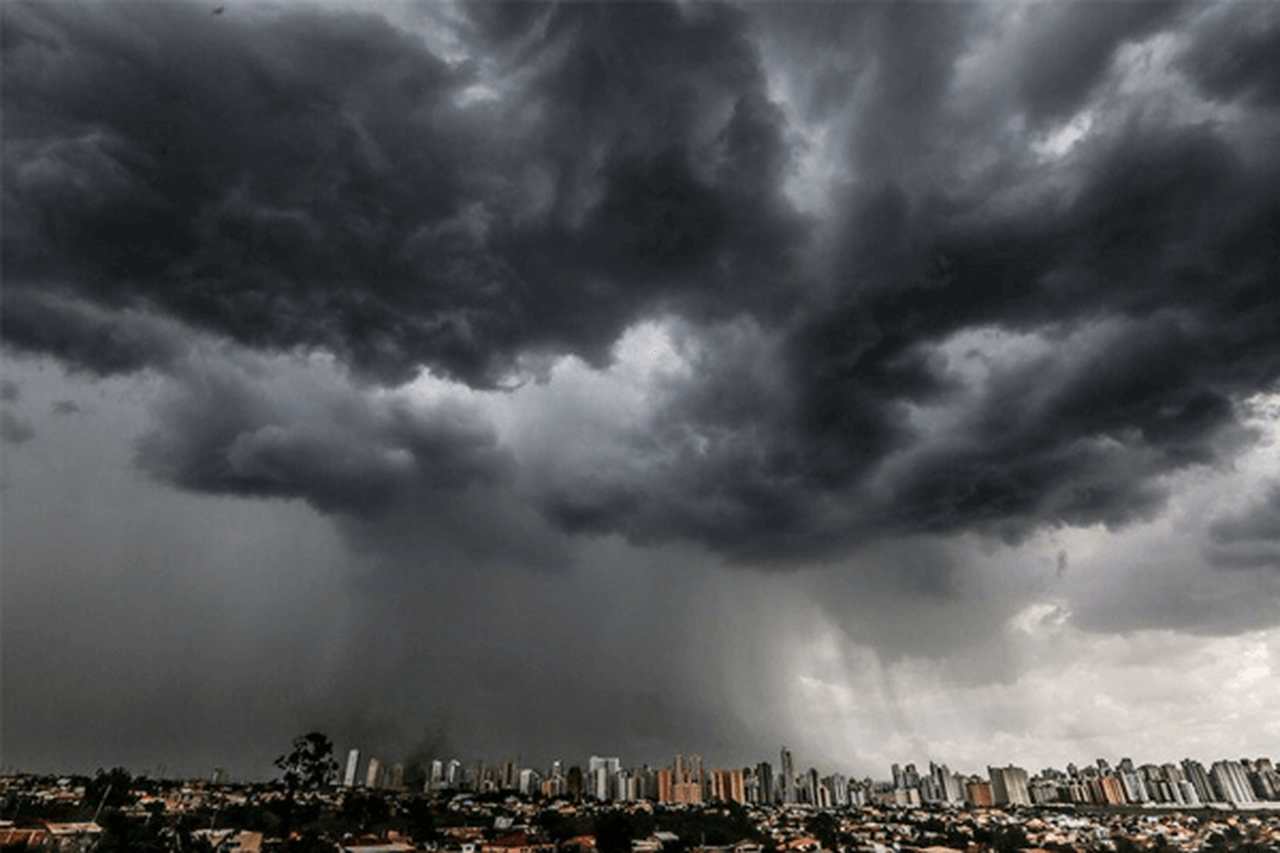 Tempestades em Goiás: O Que Esperar do Primeiro Fim de Semana de Fevereiro de 2025